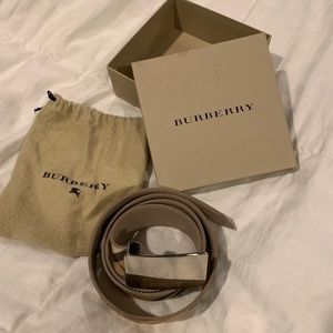 Never worn Burberry Belt